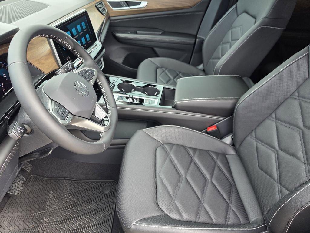 New 2026 Volkswagen Atlas SE image 9