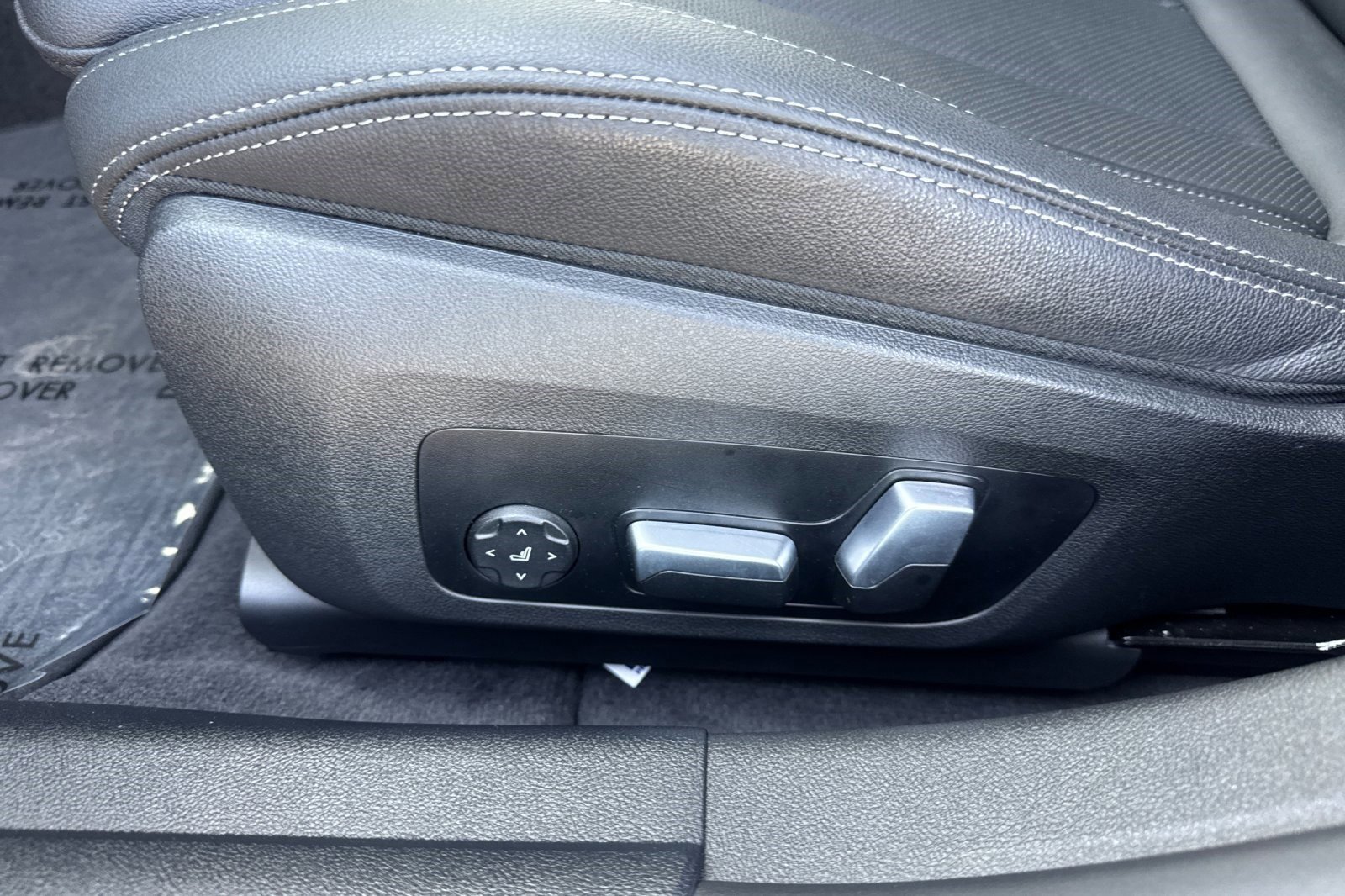 Used 2023 BMW i4 eDrive35 image 13