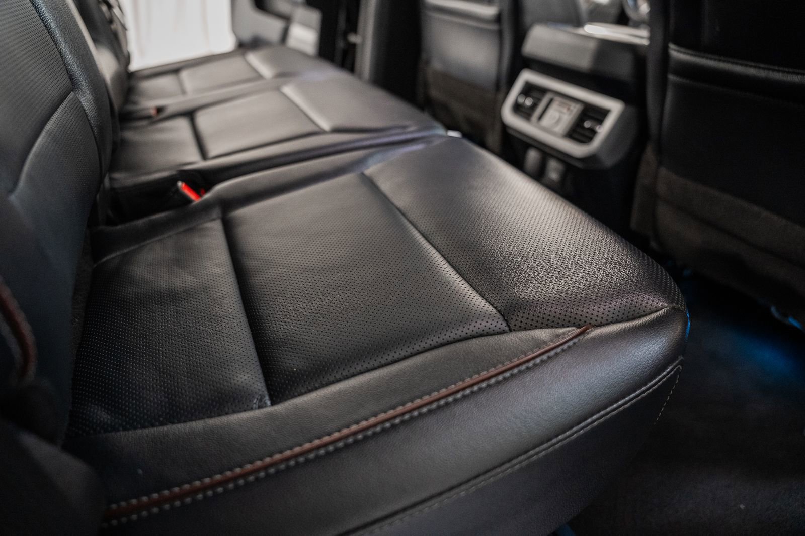 Used 2024 Ford F250 Lariat w/ Lariat Ultimate Package image 41