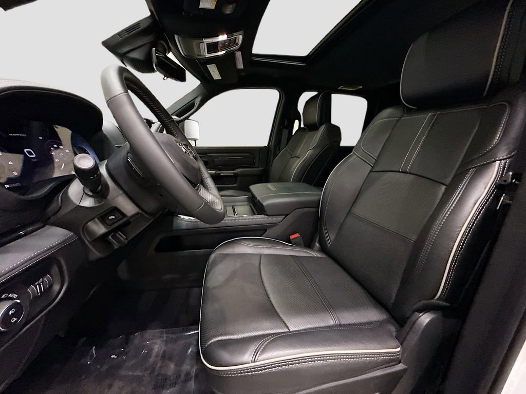 New 2024 RAM 2500 Limited image 10
