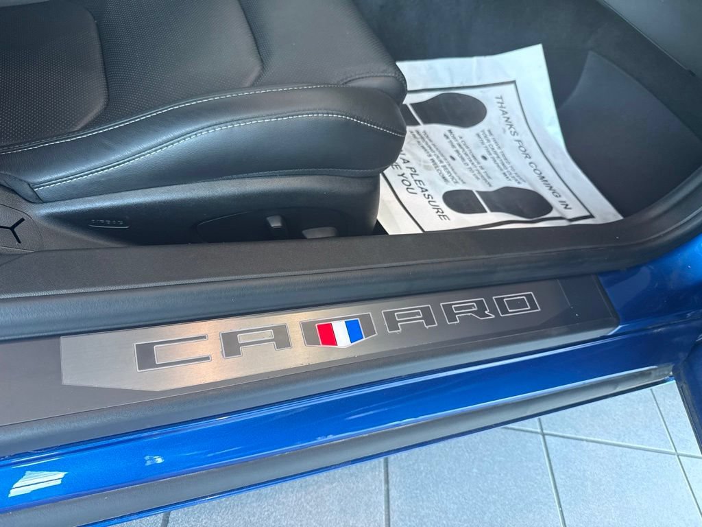 Used 2017 Chevrolet Camaro SS RWD image 30