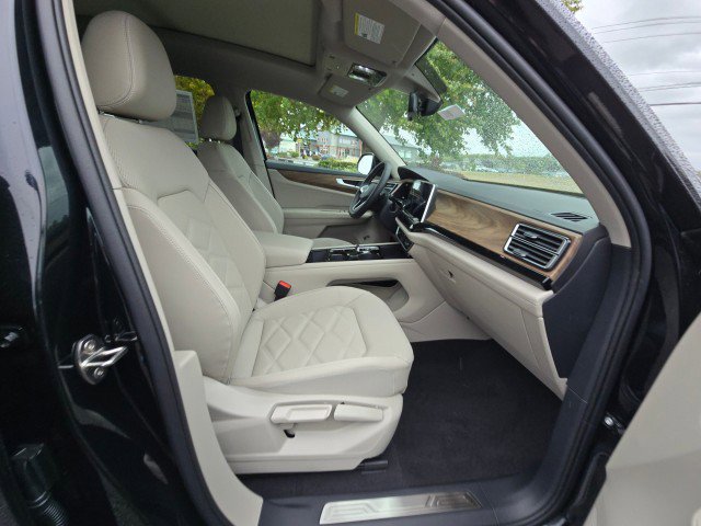 New 2026 Volkswagen Atlas SE image 11