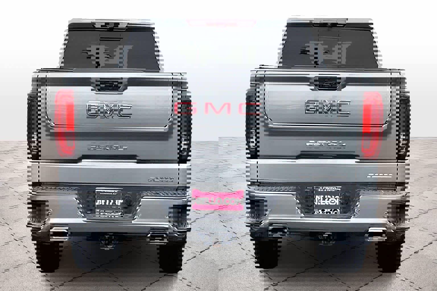 Used 2024 GMC Sierra 1500 Denali w/ Denali Reserve Package image 7