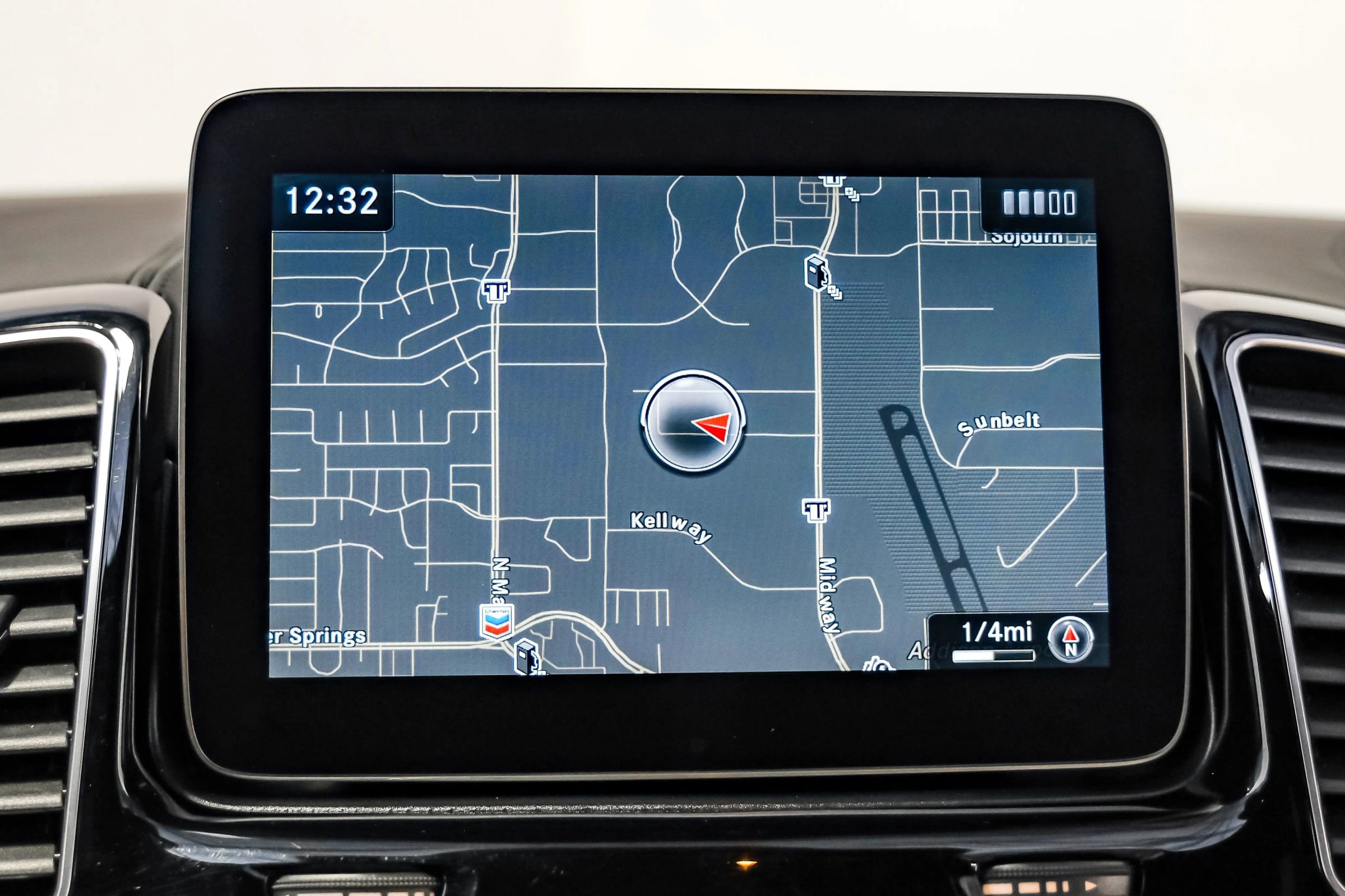 Used 2017 Mercedes-Benz GLE 43 AMG GLE 43 Sport Utility 4D image 16