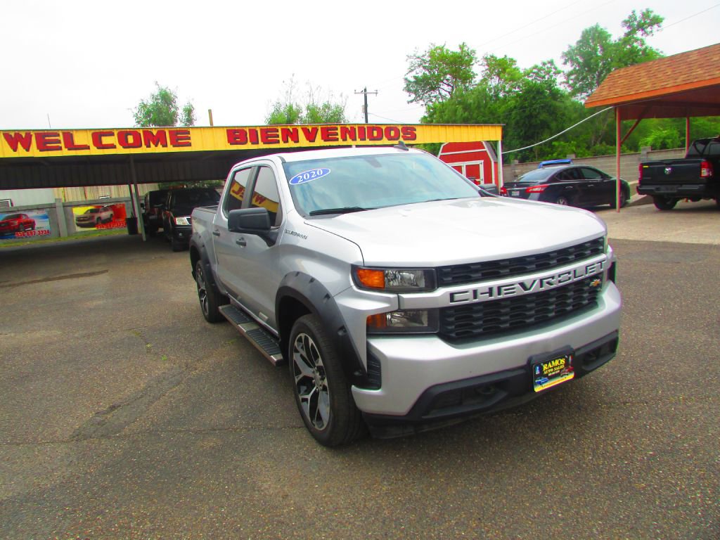 Used 2020 Chevrolet Silverado 1500 Custom w/ Custom Value Package image 3