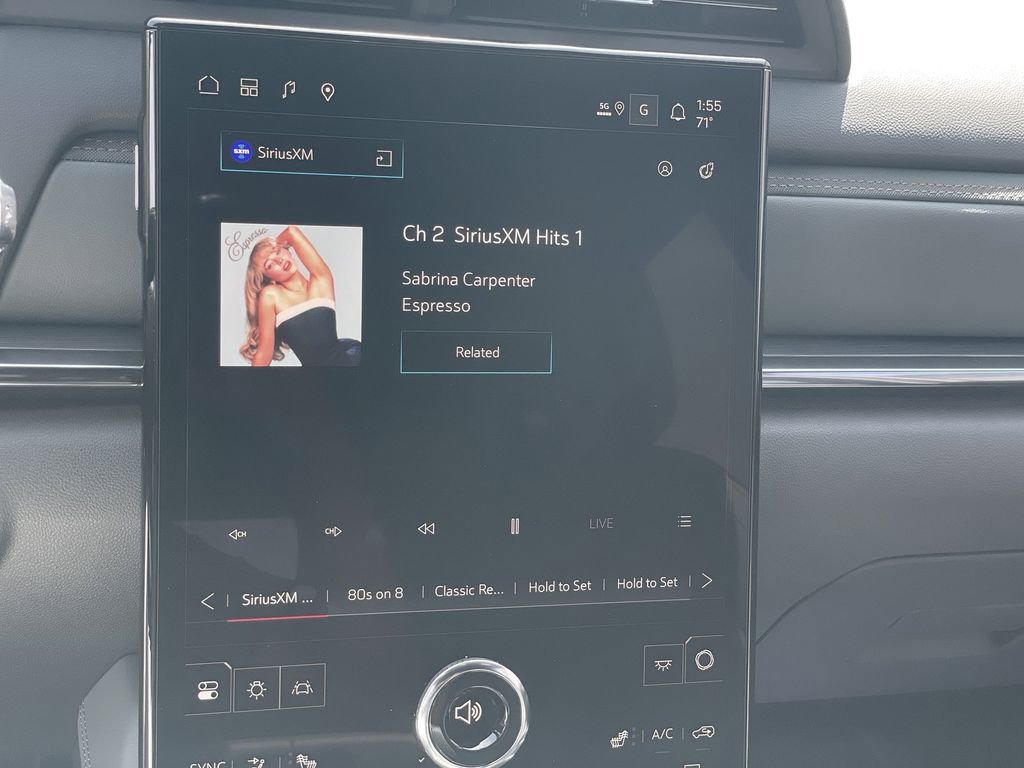 New 2026 GMC Terrain AT4 w/ LPO, Floor Liner Package image 17