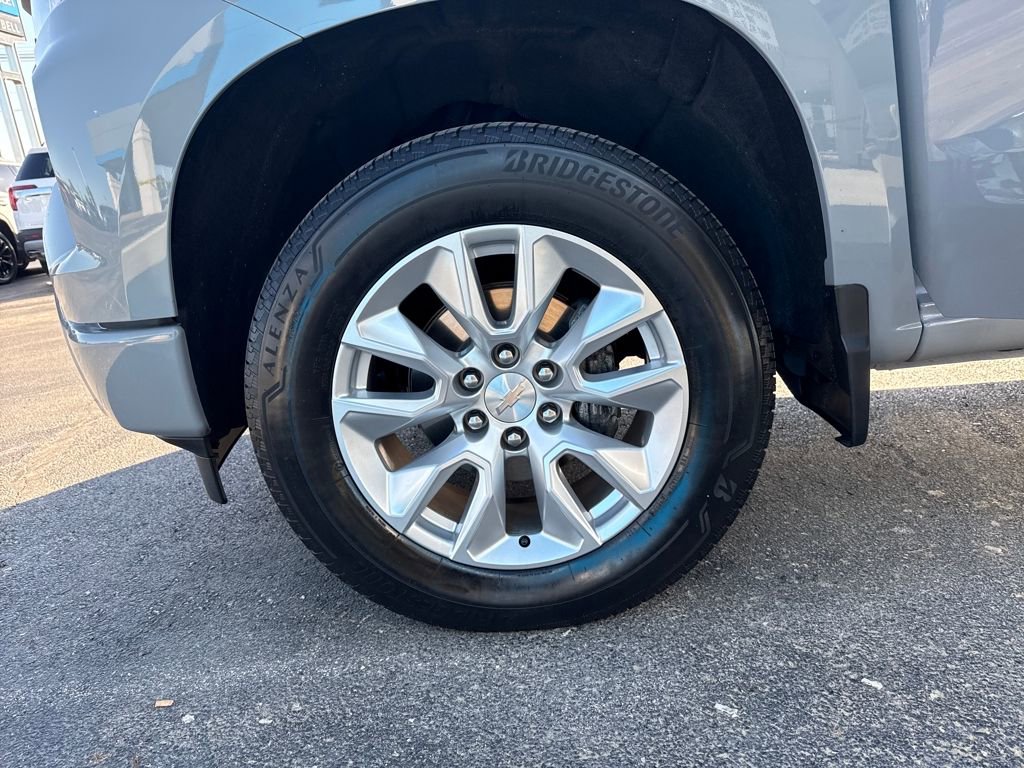 Used 2024 Chevrolet Silverado 1500 Custom image 34