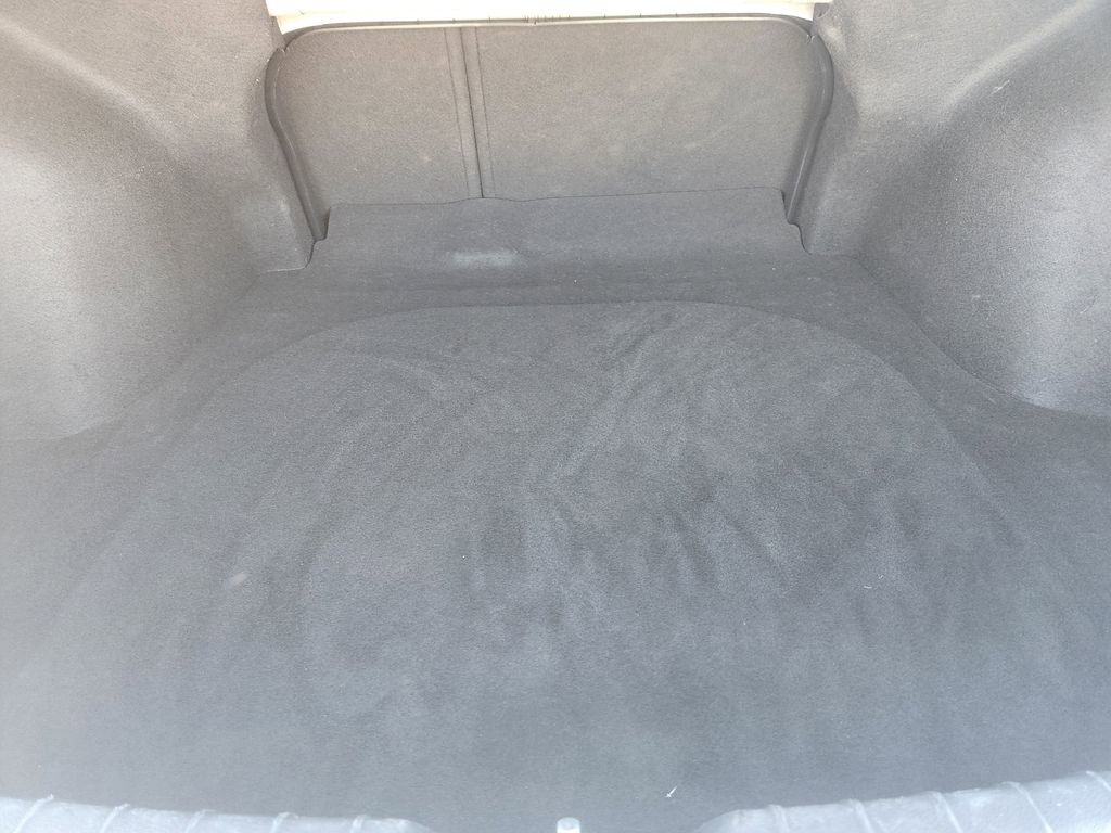 Used 2023 Kia K5 LXS image 32