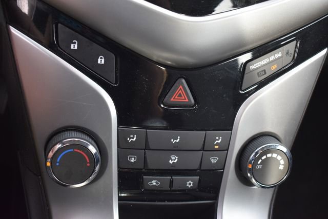 Used 2014 Chevrolet Cruze LS FWD image 22