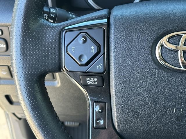 Used 2020 Toyota 4Runner Venture w/ Moonroof Package image 13