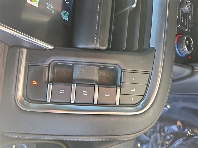 Used 2022 Chevrolet Tahoe Z71 w/ Luxury Package image 21