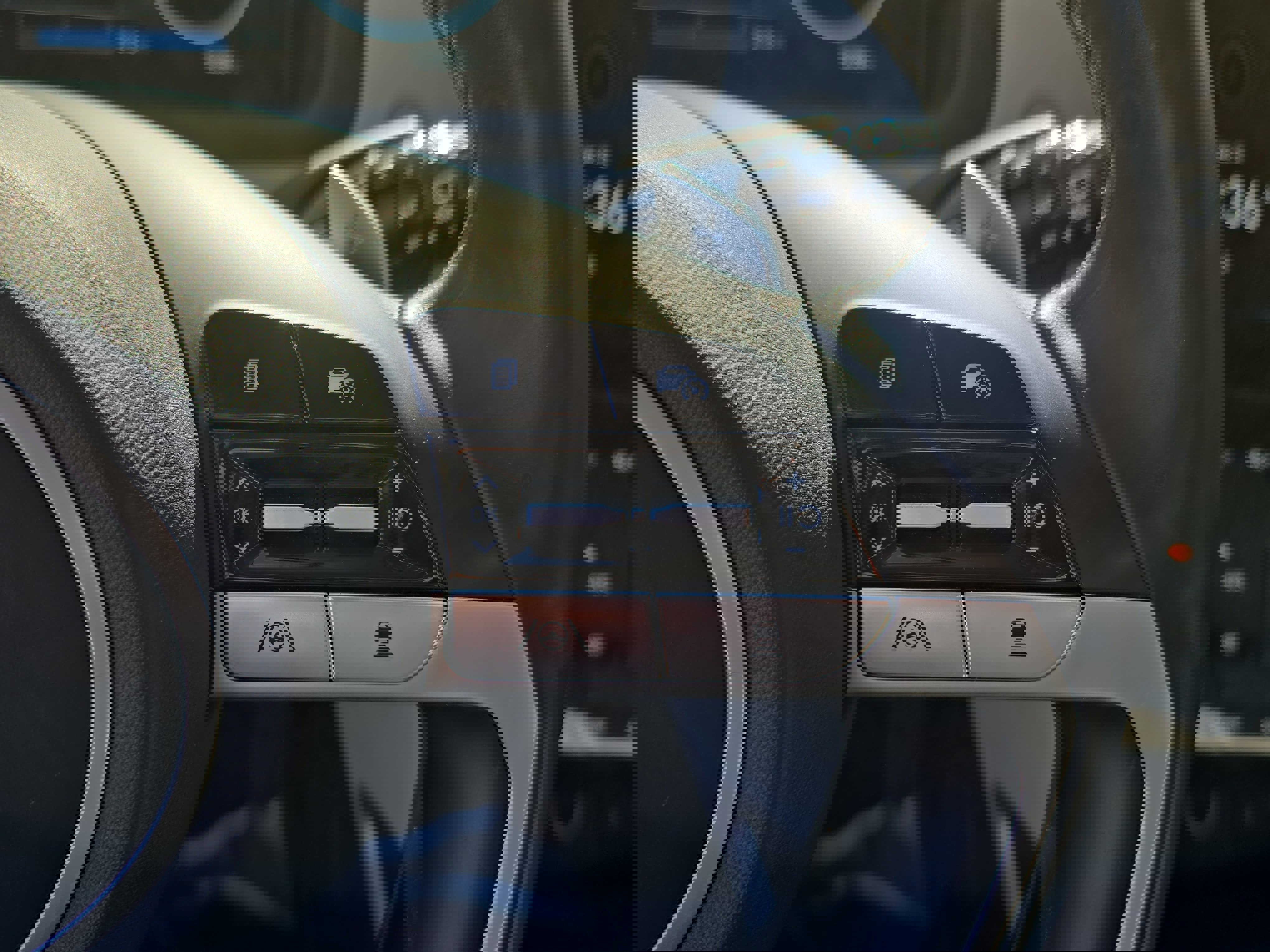 Used 2024 Hyundai Tucson Limited image 18