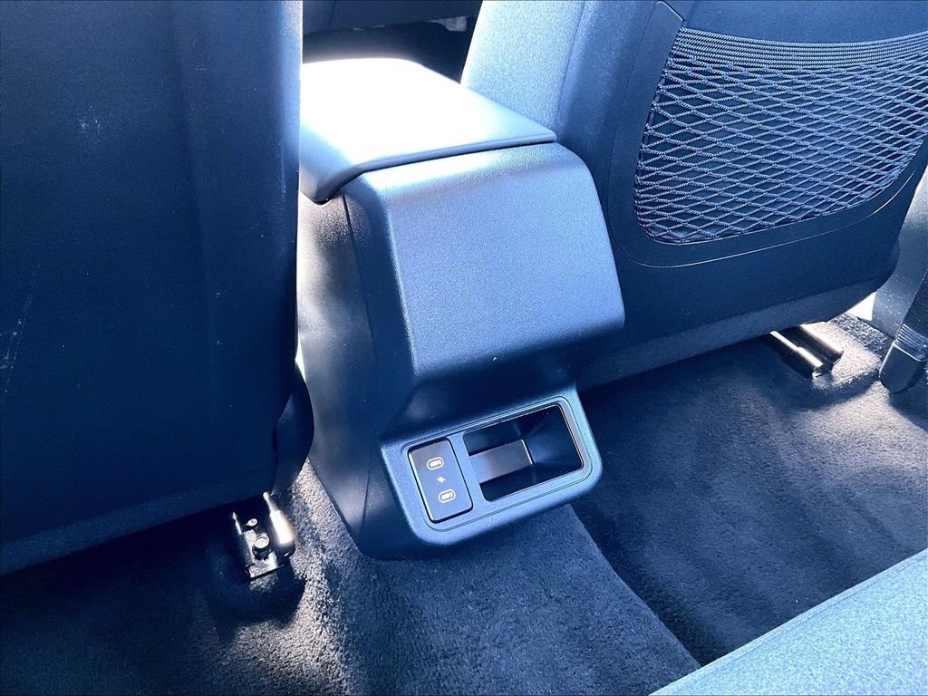 Used 2025 Kia K4 EX FWD image 34