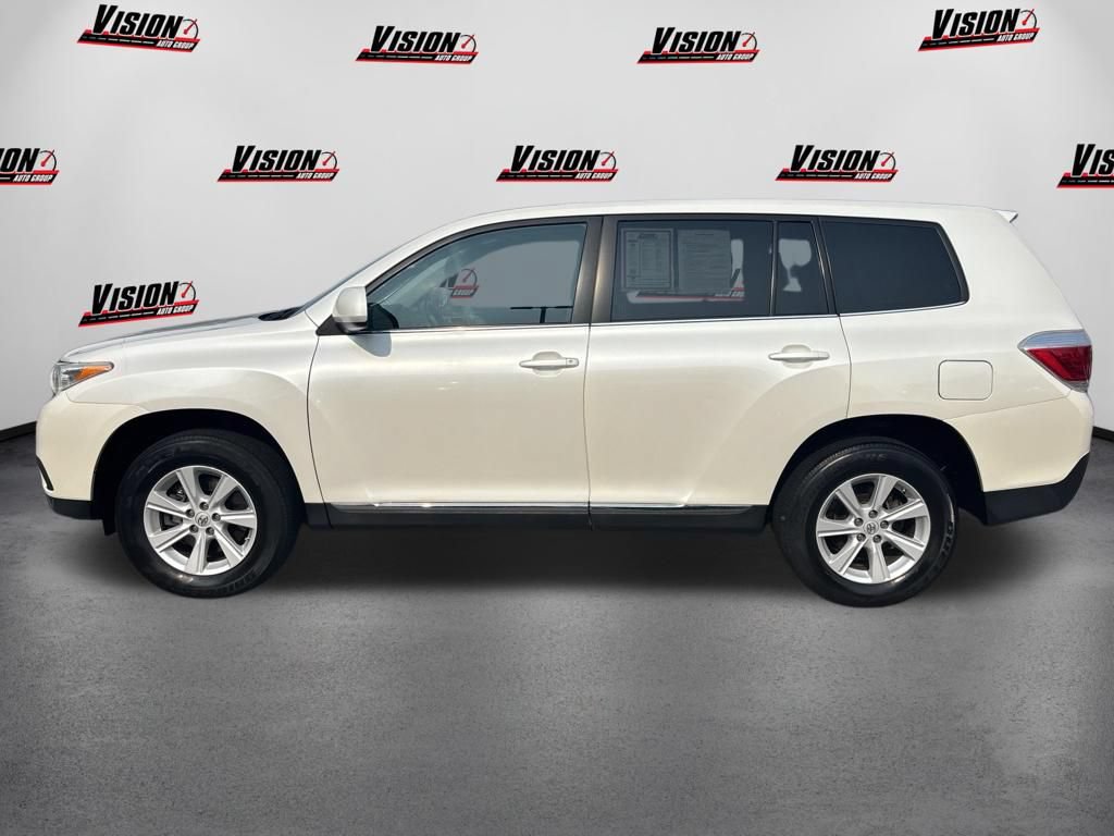 Used 2013 Toyota Highlander 4WD w/ Cold Weather Pkg image 9