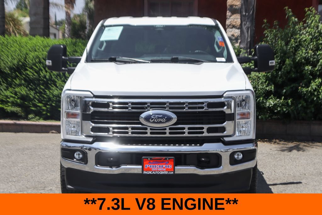 Used 2024 Ford F250 XLT AWD/4WD image 3
