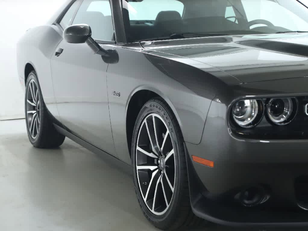 Used 2023 Dodge Challenger R/T w/ Cold Weather Group RWD image 8