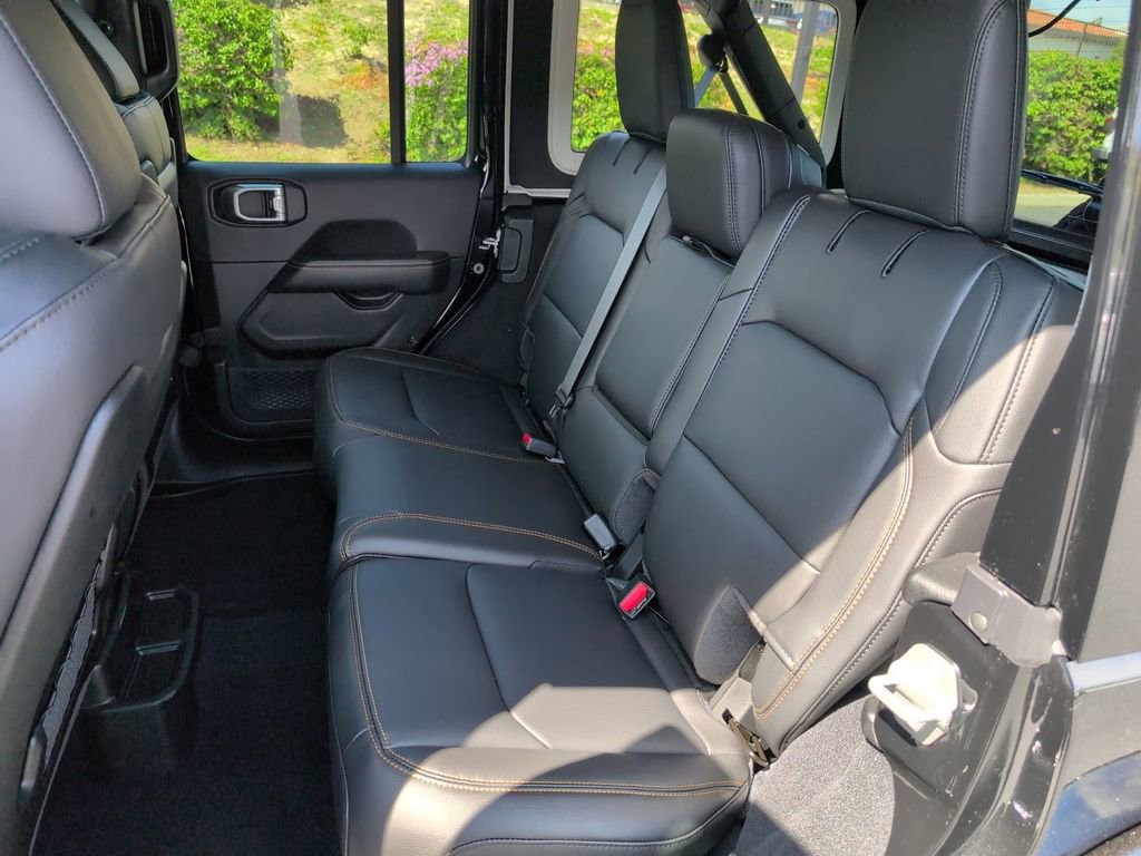 New 2026 Jeep Wrangler Unlimited Sahara image 21