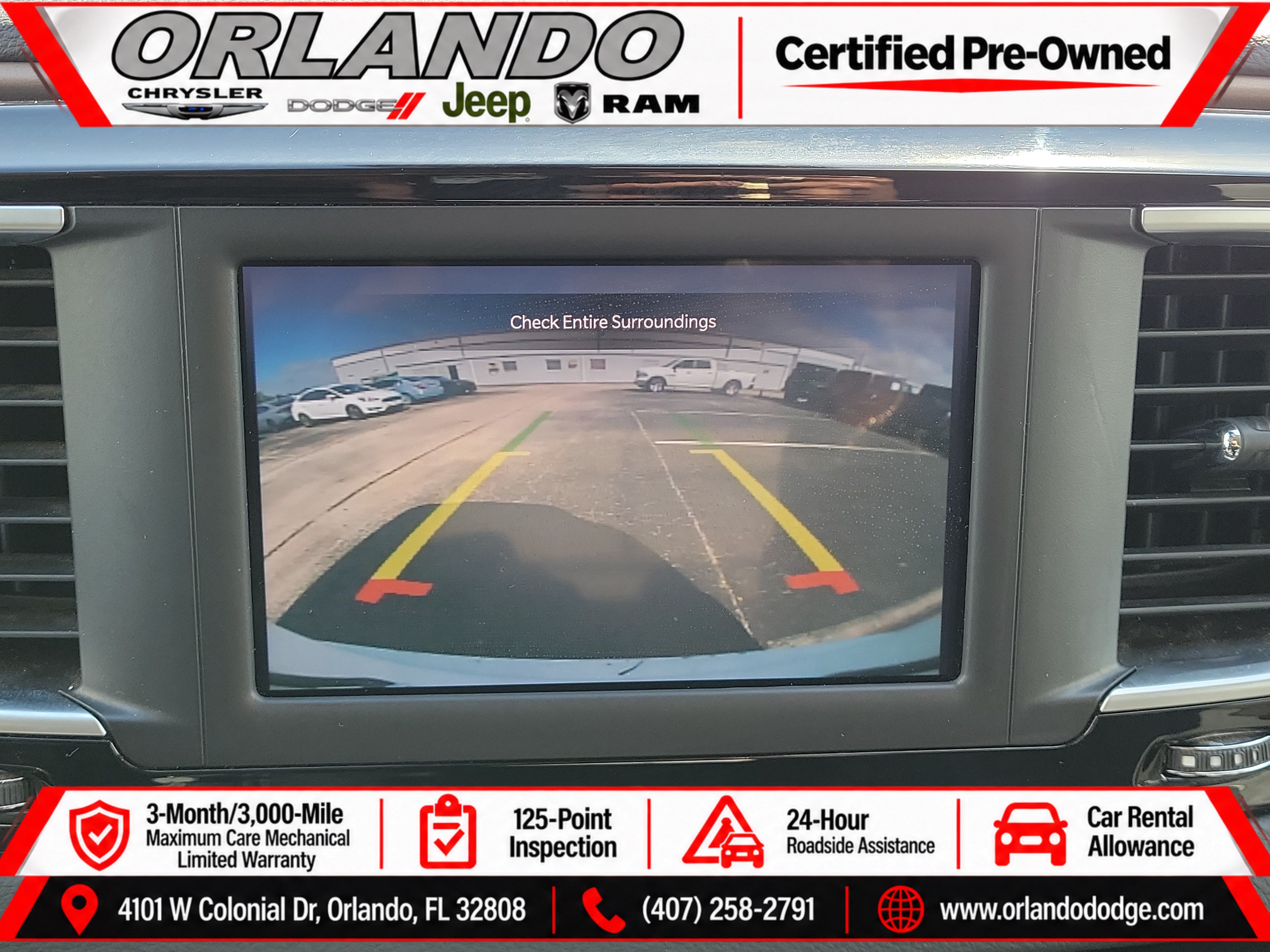 Used 2023 Chrysler Voyager LX FWD image 29