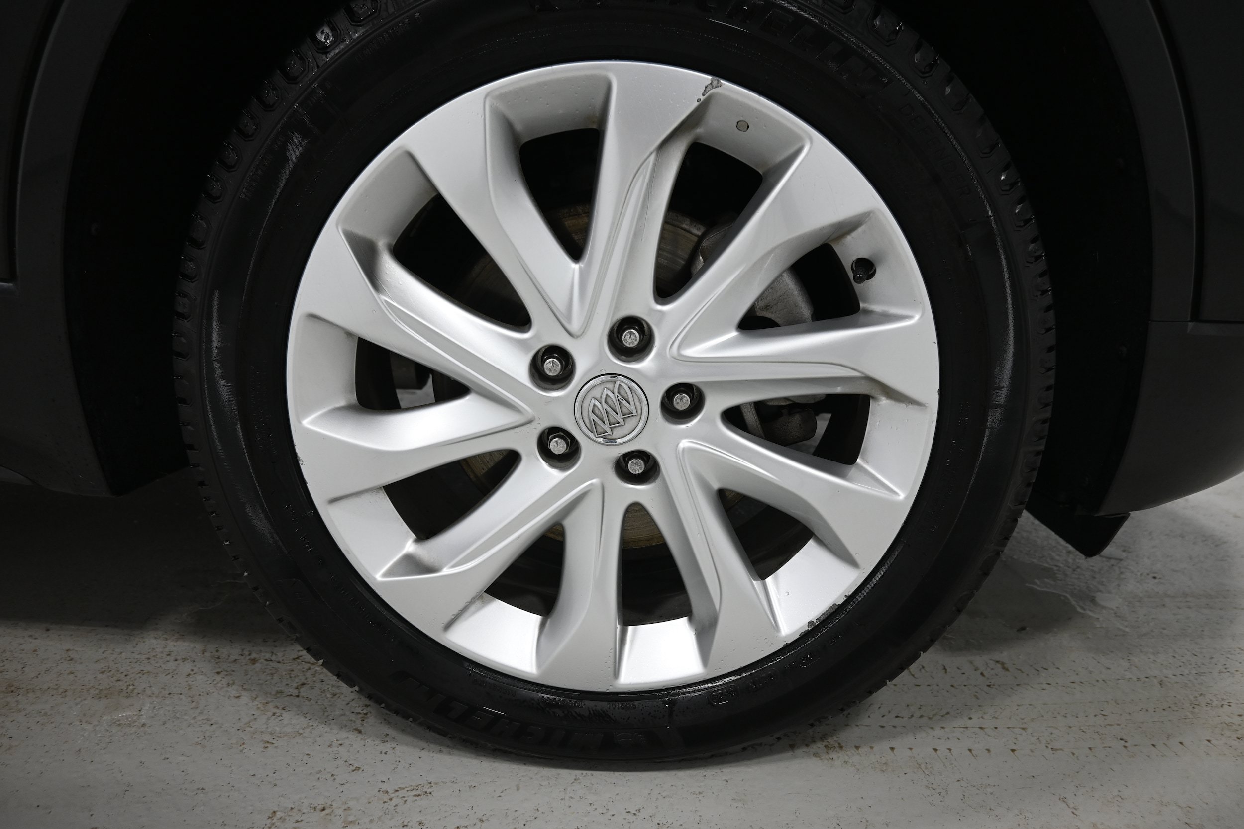 Used 2017 Buick Envision Premium AWD/4WD image 39
