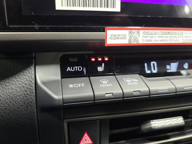 New 2026 Toyota Camry SE w/ Multimedia Upgrade Package FWD image 31
