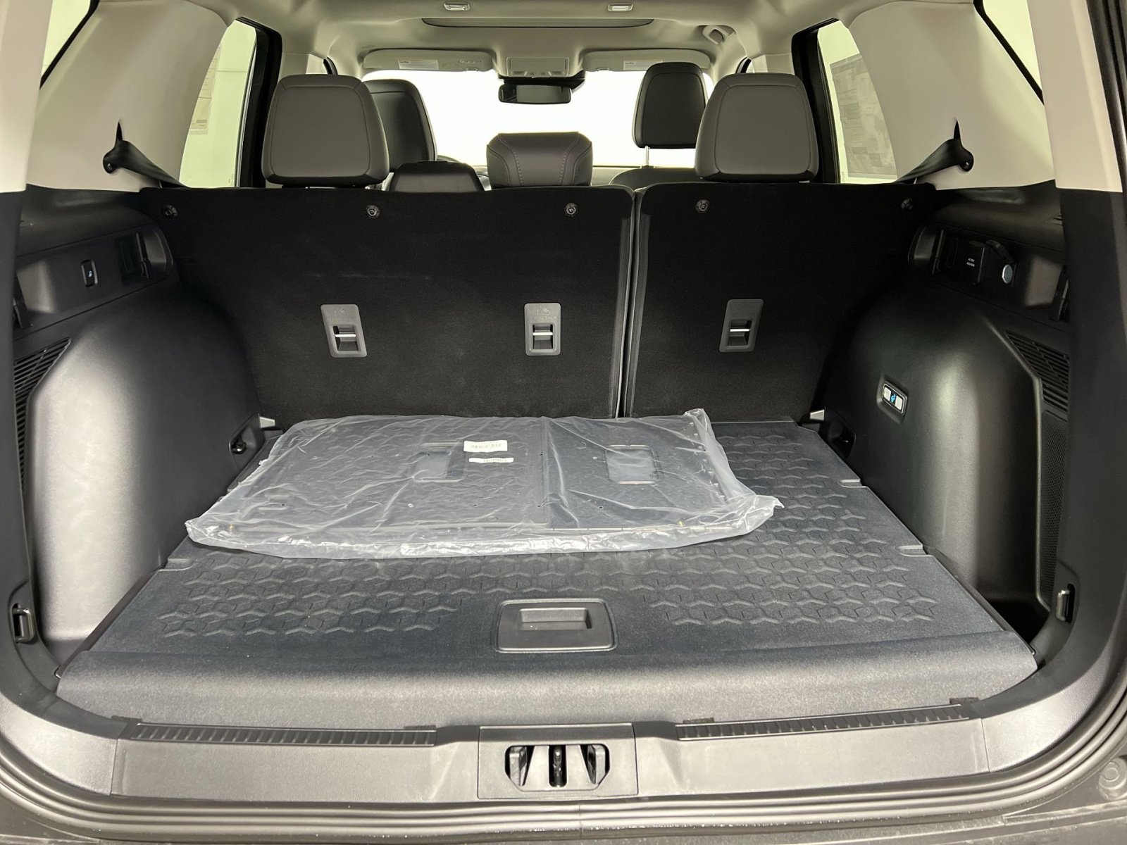 New 2025 Ford Bronco Sport Badlands w/ Badlands Tech Package AWD/4WD image 26