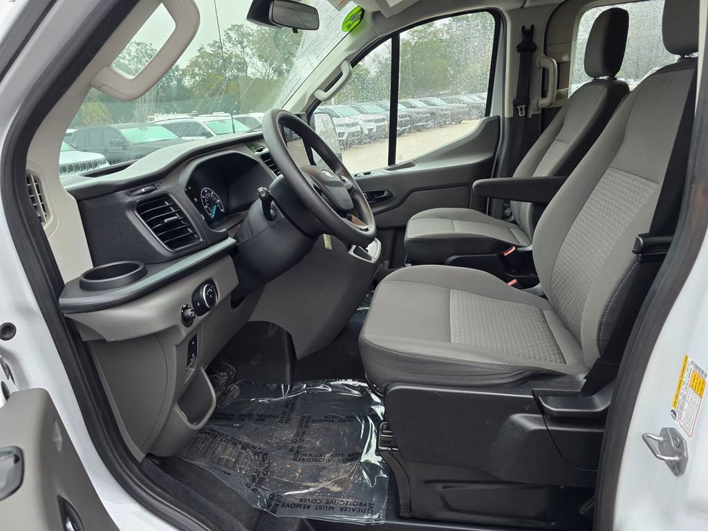 Used 2024 Ford Transit 350 XLT image 17
