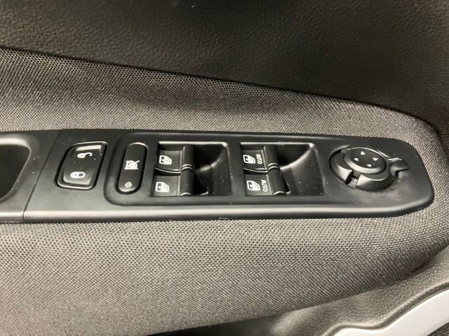 Used 2018 Jeep Renegade Sport w/ Power & Air Group image 31