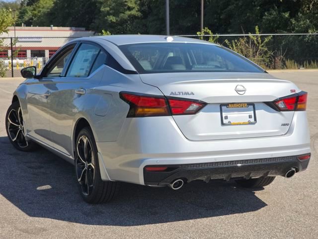 New 2025 Nissan Altima 2.5 SR w/ SR Premium Package image 23