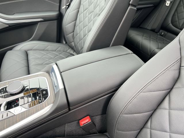 Used 2024 BMW X5 xDrive40i w/ Premium Package image 19