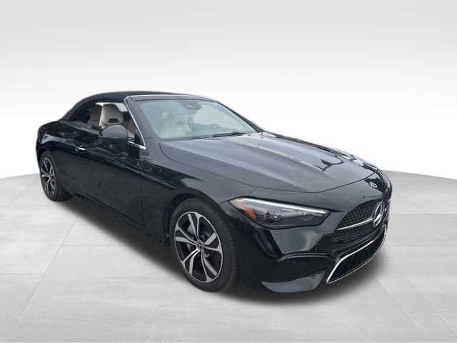 Certified 2024 Mercedes-Benz CLE 300 4MATIC Cabriolet image 37