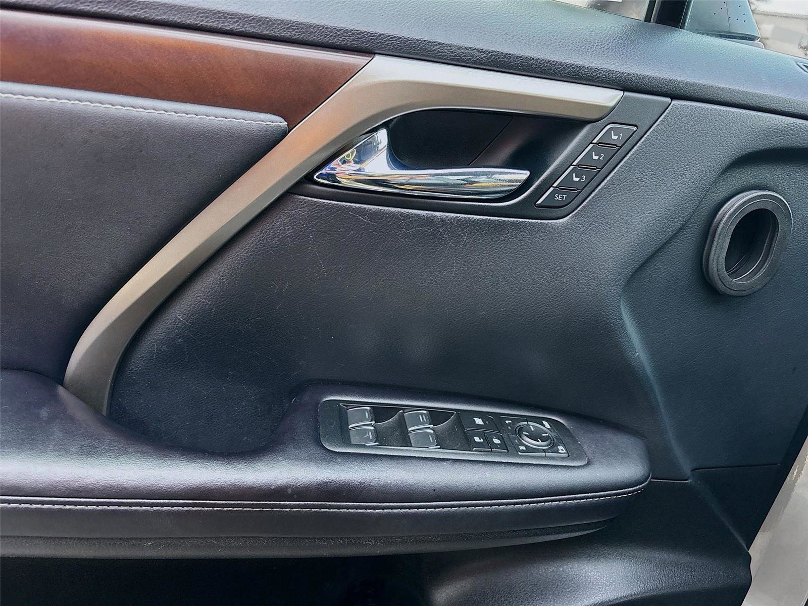 Used 2021 Lexus RX 350 FWD w/ Premium Package image 19