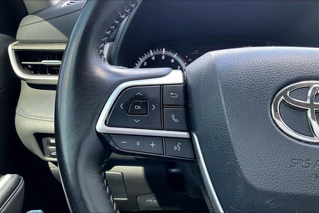 Used 2024 Toyota Highlander LE image 10