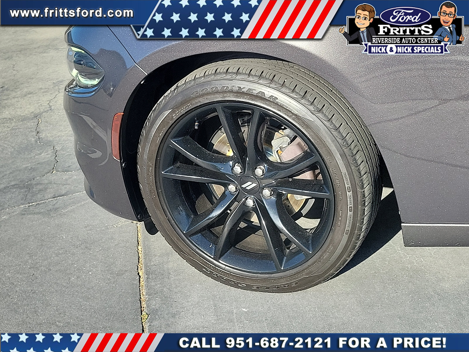 Used 2018 Dodge Charger SXT Plus w/ Blacktop Package RWD image 19