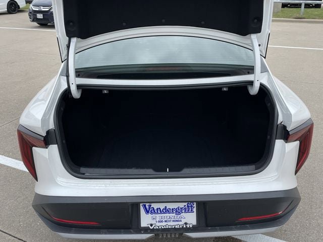 Used 2025 Kia K4 FWD image 26