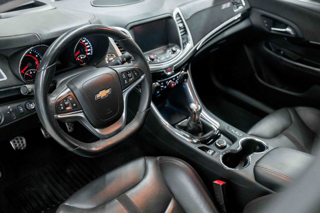 Used 2015 Chevrolet SS RWD image 2