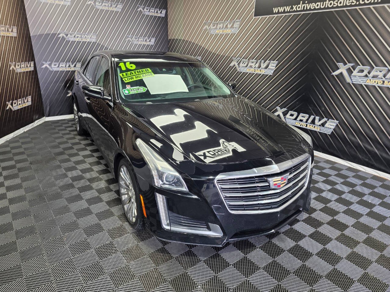 Used 2016 Cadillac CTS Luxury RWD image 7