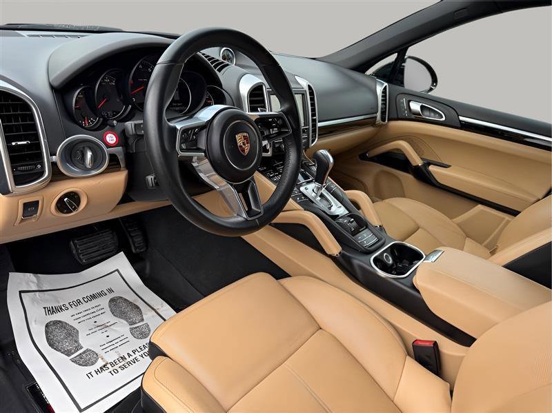 Used 2016 Porsche Cayenne image 20