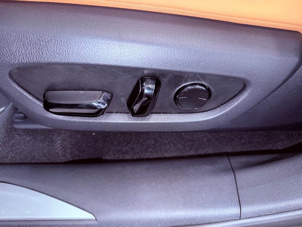 Certified 2024 Lexus RX 350h w/ Accessory Package (Z1) image 21