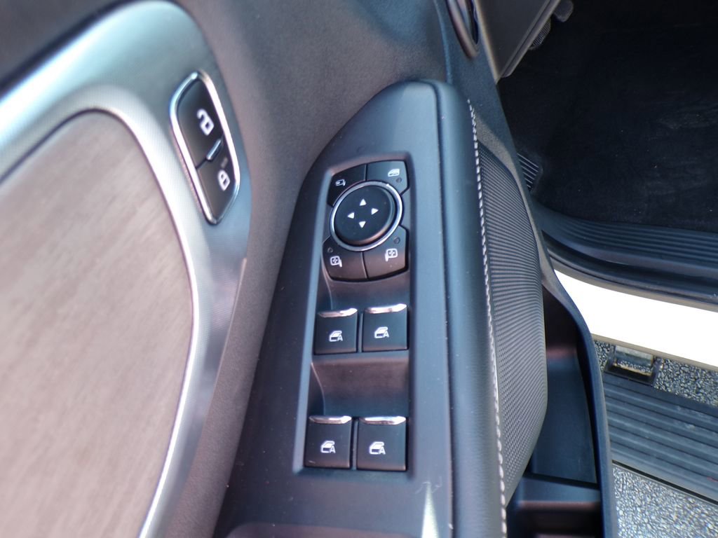 Used 2025 Ford Expedition Max Platinum AWD/4WD image 15