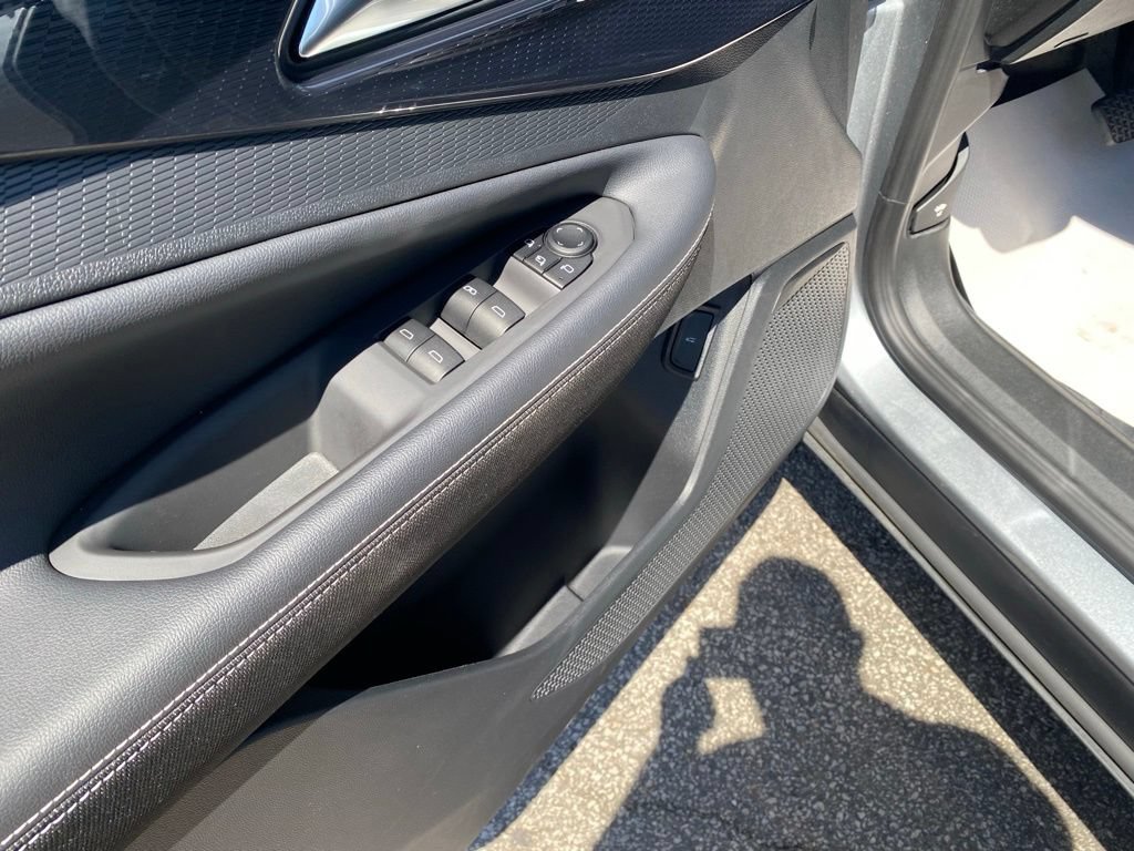 New 2026 Chevrolet Blazer EV LT AWD/4WD image 10