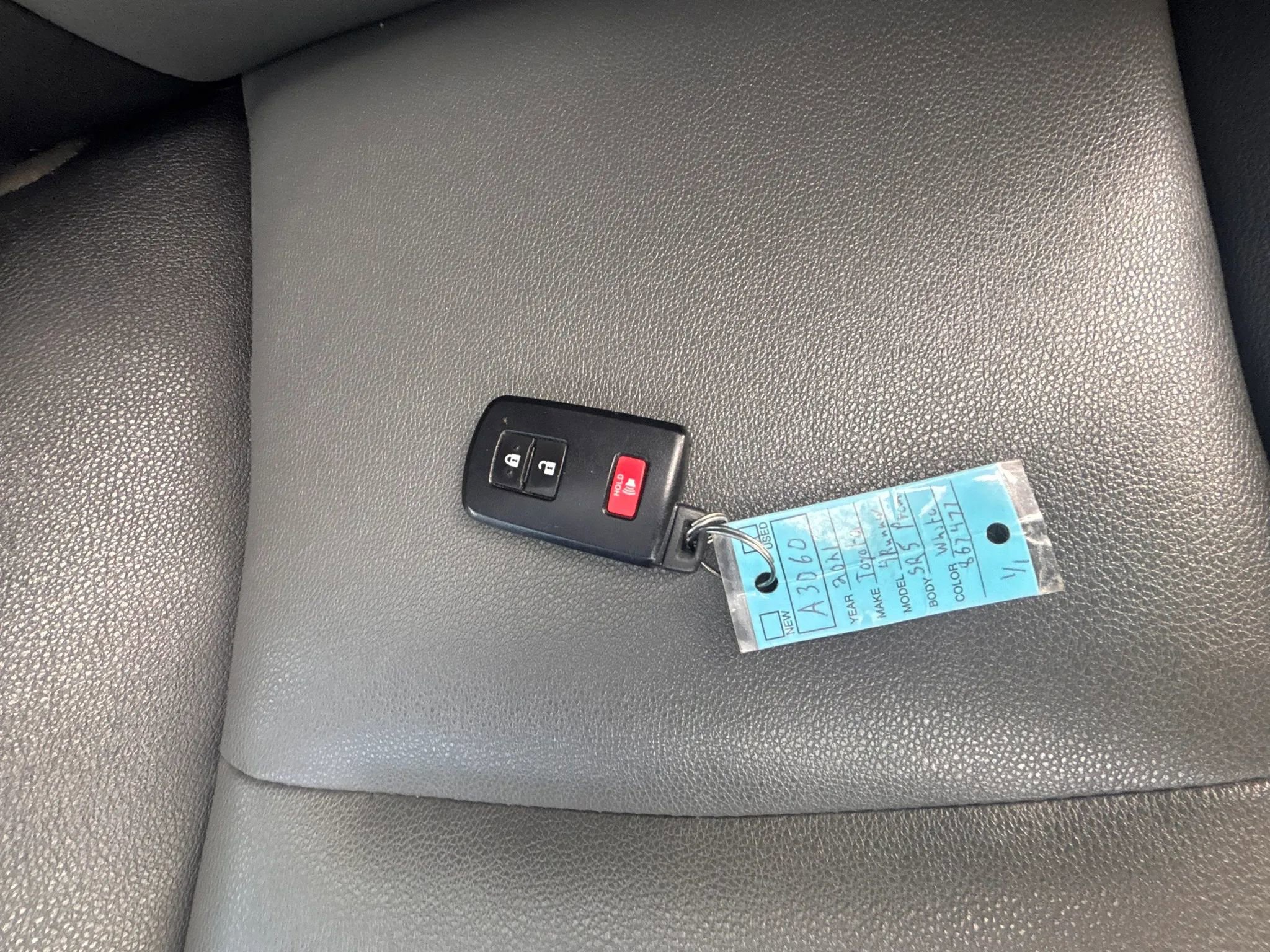 Used 2012 Buick Verano Leather FWD image 21