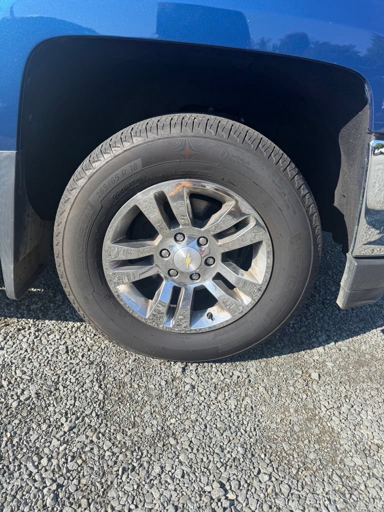 Used 2017 Chevrolet Silverado 1500 LTZ AWD/4WD image 9