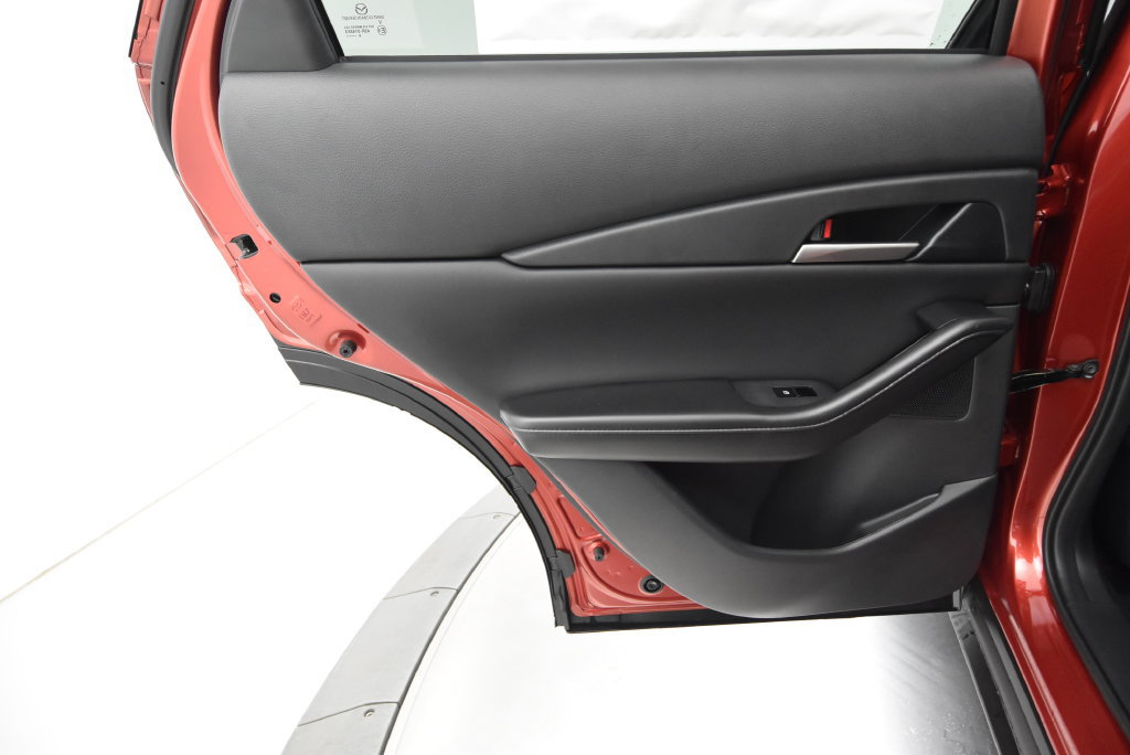 New 2026 MAZDA CX-30 AWD 2.5 S w/ Select Sport Pkg image 32