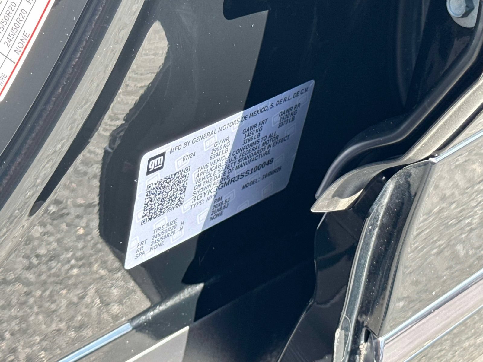 Certified 2025 Cadillac Optiq Sport 2 AWD/4WD image 31