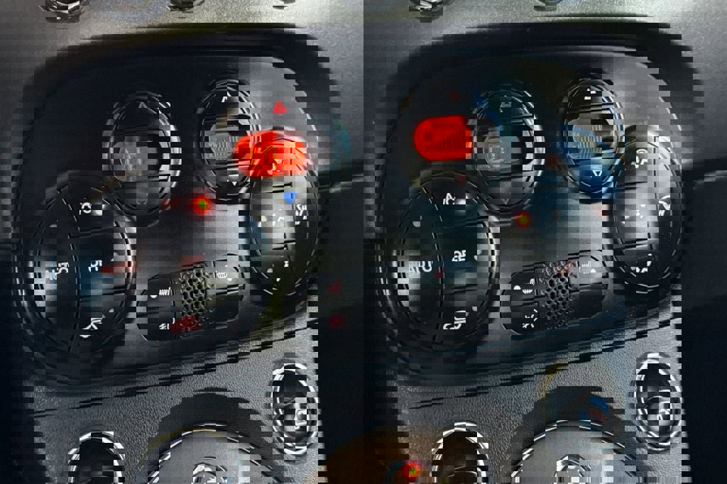 Used 2017 FIAT 500 e image 17