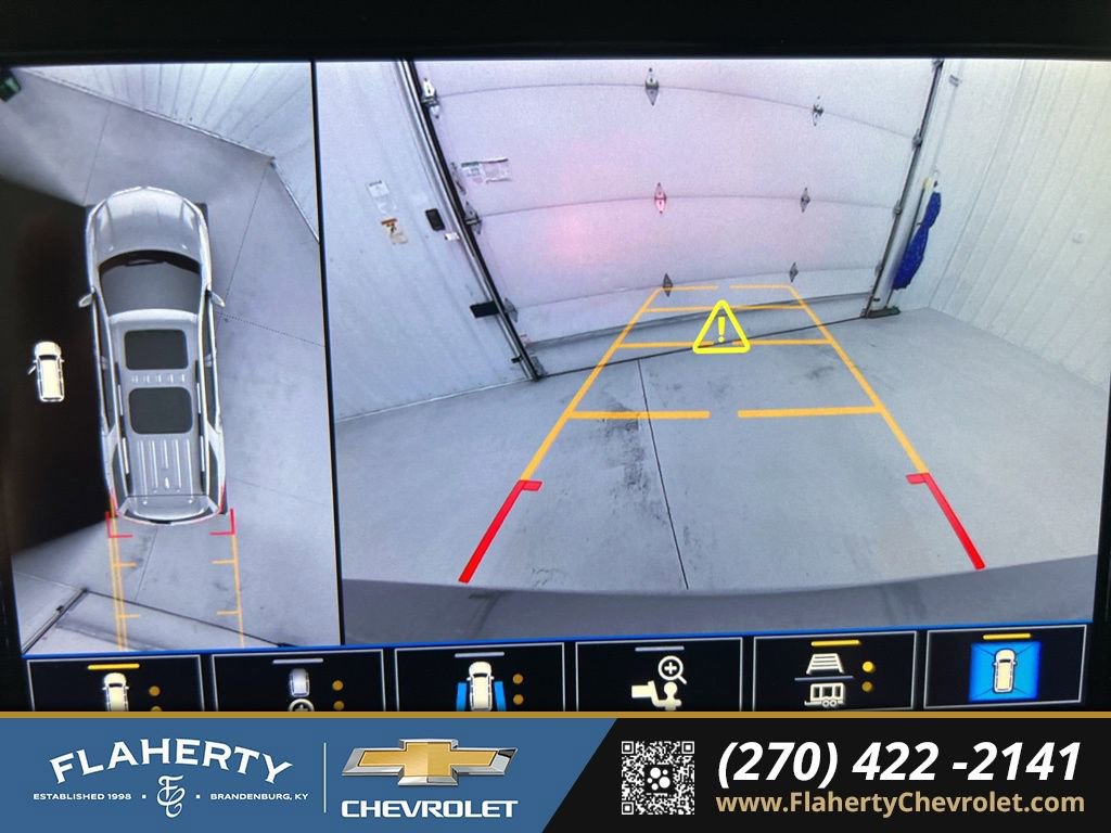 Used 2023 Chevrolet Traverse High Country image 40