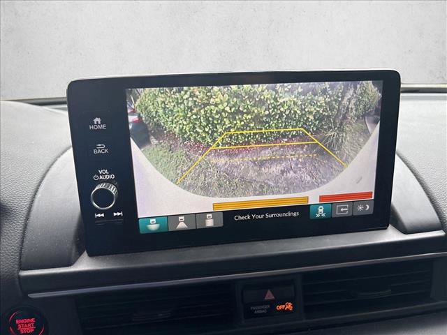 Used 2023 Honda Pilot Touring image 17