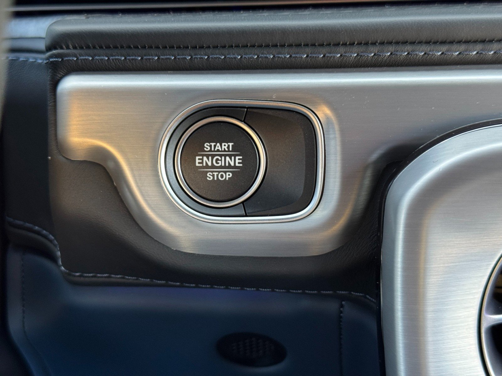 Used 2022 Mercedes-Benz G 63 AMG Squared w/ AMG Night Package Magno image 25