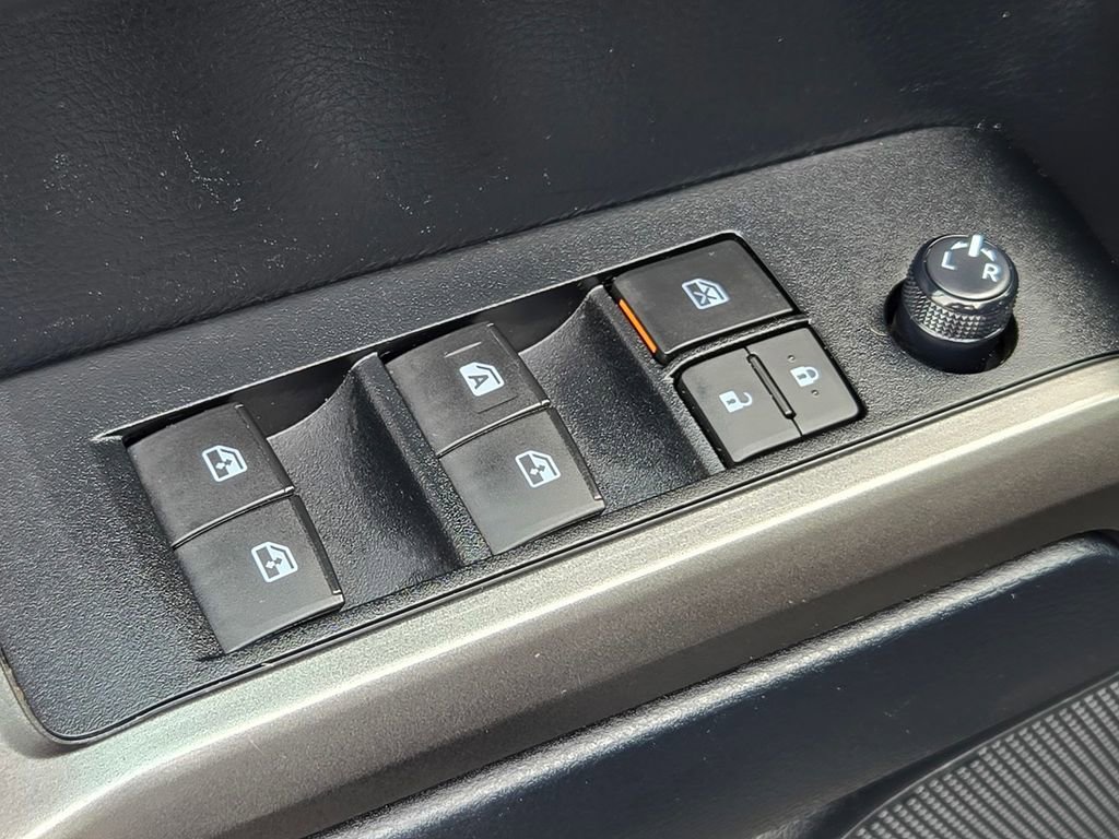 Used 2019 Toyota Tacoma SR5 image 17