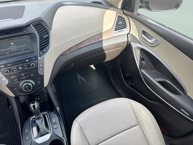 Used 2018 Hyundai Santa Fe Sport w/ Cargo Package FWD image 14